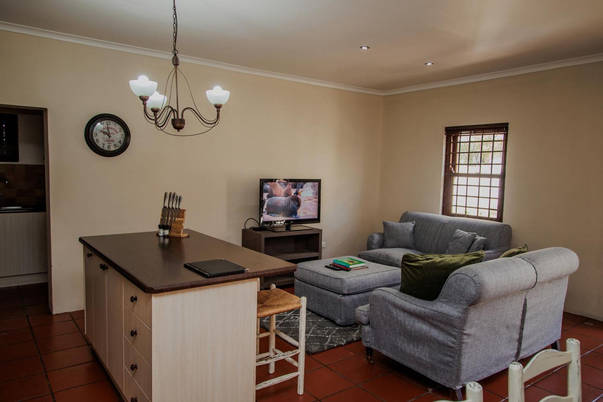 Swellendam Self Catering Villa Room photo